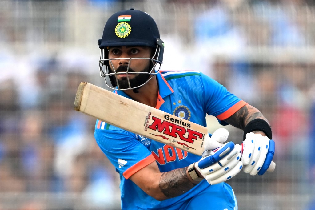 Virat Kohli: वर्ल्ड कप के इतिहास में नंबर 1 बने विराट कोहली, सचिन सहित एक साथ तोड़ा चार बल्लेबाज़ों का रिकॉर्ड