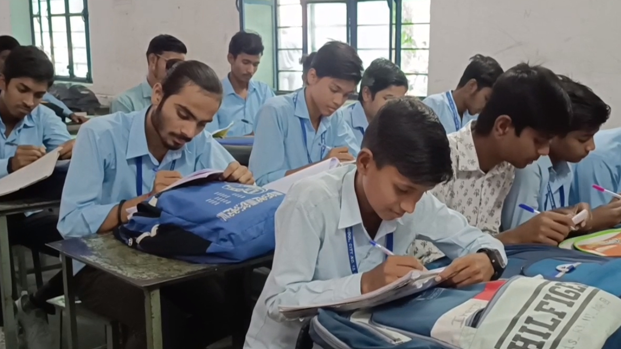 Rajasthan Election 2023 से पहले 25 हजार बच्चे अपने माता पिता को क्यों लिख रहे चिट्ठी?