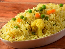 खानपान की 7 चीजों को नहीं खाना चाहिए ठंडा, यहां जानिए इन फूड्स के बारे में  खानपान की 7 चीजों को नहीं खाना चाहिए ठंडा, यहां जानिए इन फूड्स के बारे में