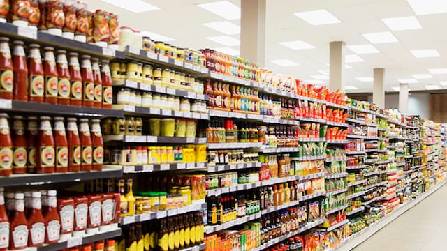 Packaged snacks are often high in sugars/sodium, artificial additives, and low in nutritional value