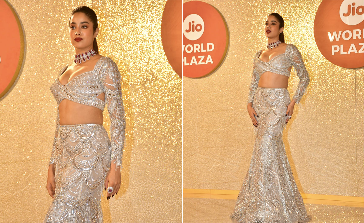 At Jio World Plaza Launch, Janhvi Kapoor In A Sequin Cutout <i>Lehenga</i> Looks Like A Diwali Sparkler