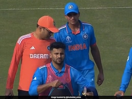 India vs New Zealand Semi Final: शुभमन गिल के रिटायर्ड हर्ट होने निराश हुए फैंस, मीम्स शेयर कर सारा तेंदुलकर को किया याद India vs New Zealand Semi Final: शुभमन गिल के रिटायर्ड हर्ट होने निराश हुए फैंस, मीम्स शेयर कर सारा तेंदुलकर को किया याद