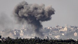 Israeli Strike Kills 14 Palestinians Fleeing To South Gaza, Says Hamas