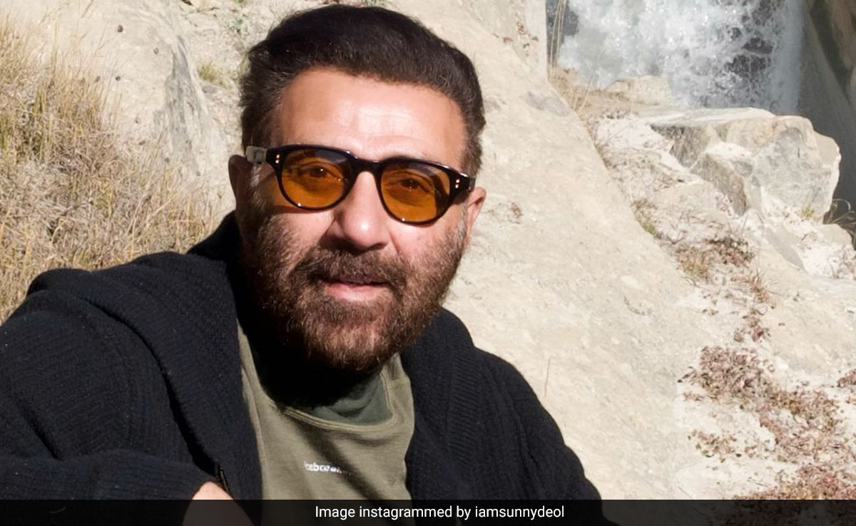 <i>Koffee With Karan 8</i>: Sunny Deol On <i>Gadar 2</i>'s "Organic Collections," Clash With Akshay Kumar's <i>OMG 2</i>