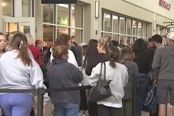 Black Friday Shoppers Spent Record $9.8 Billion In US Black Friday Shoppers Spent Record $9.8 Billion In US