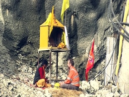 "मुझे 'चमत्कार' के लिए मंदिर जाकर शुक्रिया अदा करना होगा..." : सिलक्यारा में कामयाबी के बाद बोले एक्सपर्ट आरनॉल्ड डिक्स "मुझे 'चमत्कार' के लिए मंदिर जाकर शुक्रिया अदा करना होगा..." : सिलक्यारा में कामयाबी के बाद बोले एक्सपर्ट आरनॉल्ड डिक्स