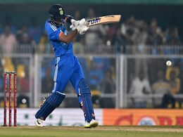 India Predicted XI: पांचवें टी-20 में भारतीय प्लेइंग इलेवन में दो बदलाव संभव, ऐसा बन रहा समीकरण India Predicted XI: पांचवें टी-20 में भारतीय प्लेइंग इलेवन में दो बदलाव संभव, ऐसा बन रहा समीकरण