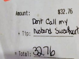 रेस्तरां की वेट्रेस का पति को 'स्वीटहार्ट' कह कर पुकारना महिला को गुजरा नागवार, दे डाली ऐसी टिप कि सोशल मीडिया पर होने लगे चर्चे रेस्तरां की वेट्रेस का पति को 'स्वीटहार्ट' कह कर पुकारना महिला को गुजरा नागवार, दे डाली ऐसी टिप कि सोशल मीडिया पर होने लगे चर्चे