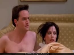'' I Miss You...'': Courteney Cox Posts Beautiful Tribute To Matthew Perry With Iconic 'Friends' Scene '' I Miss You...'': Courteney Cox Posts Beautiful Tribute To Matthew Perry With Iconic 'Friends' Scene
