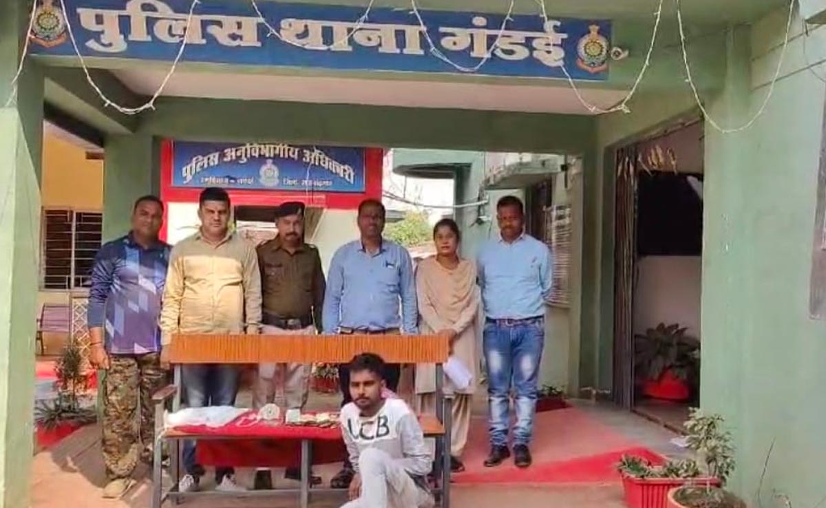 Rajnandgaon: मंदिर से गहने चोरी कर फरार हुआ शातिर चोर, सीसीटीवी की मदद से ऐसे हुआ गिरफ्तार