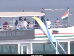 Watch: Pat Cummins Goes On Sabarmati River Cruise, Poses With World Cup Trophy