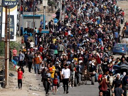 Israel Drops Leaflets Overnight In East Gaza Asking People To Evacuate "Immediately" Israel Drops Leaflets Overnight In East Gaza Asking People To Evacuate "Immediately"