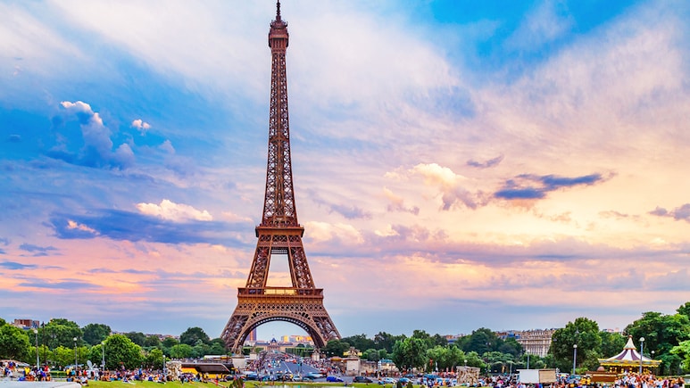How Many Times The Eiffel Tower Has Been Shut In Its 136-Year History