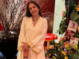 नीना गुप्ता ने फेमस स्ट्रीट फूड चाट और गोलगप्पों के लिए मजे, फैंस ड्रूल होने पर हो गए मजबूर नीना गुप्ता ने फेमस स्ट्रीट फूड चाट और गोलगप्पों के लिए मजे, फैंस ड्रूल होने पर हो गए मजबूर