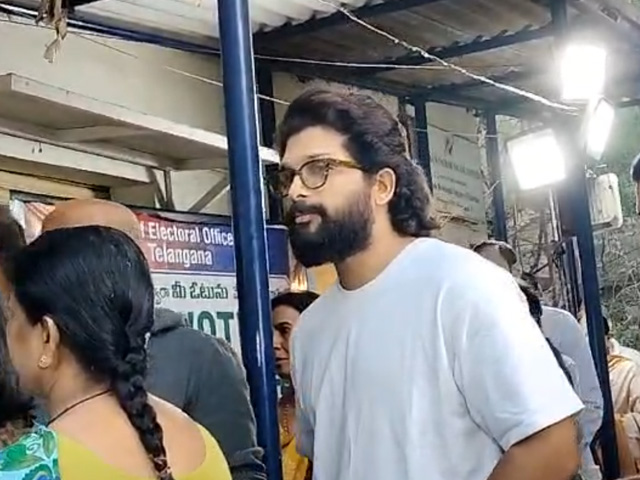 Actor Allu Arjun In Queue To Cast His Vote In Hyderabad's Jubilee Hills