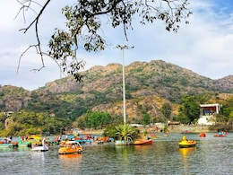 Rajasthan Hill Station: प्रदेश के एकमात्र हिल स्टेशन माउंट आबू में पर्यटकों की धूम, इस वजह से उमड़ रही भीड़