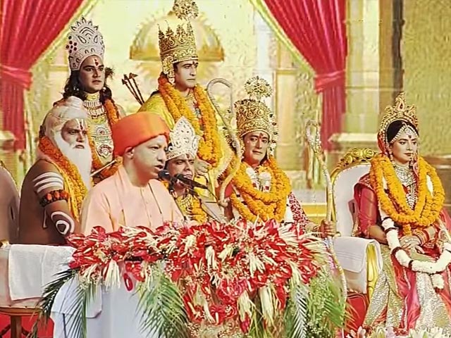 Yogi Adityanath Welcomes Lord Ram, Sita In Ayodhya
