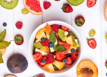 Is Fruit Salad Healthy? What Is The Right Way To Mix Fruits? Is Fruit Salad Healthy? What Is The Right Way To Mix Fruits?