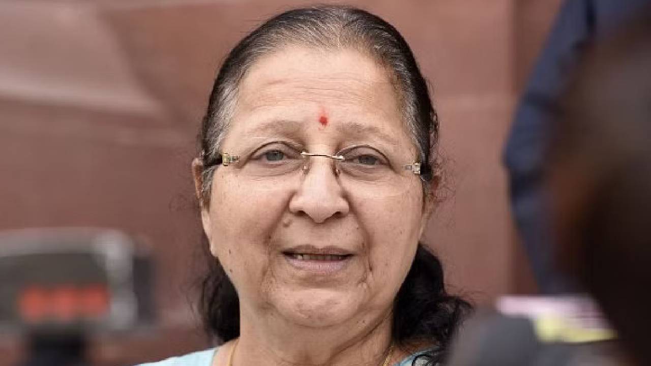 MP Election 2023: वोट करने पहुंचीं सुमित्रा महाजन ने नेताओं के लिए कही ये मजेदार बात