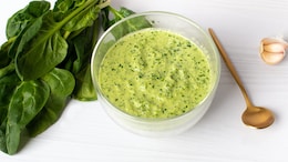 Love Palak Paneer? Enjoy The Same Flavours In This Delicious Homemade Dip