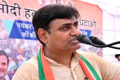 पेपर लीक मामले में गोविंद सिंह डोटासरा के बेटों को ईडी ने समन भेजा पेपर लीक मामले में गोविंद सिंह डोटासरा के बेटों को ईडी ने समन भेजा