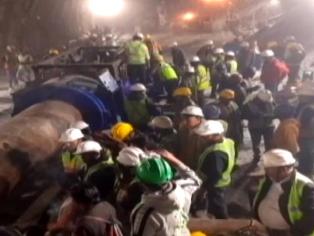 Map के अनुसार क्यों नहीं हुआ उत्तरकाशी में एस्केप टनल का निर्माण, निर्माण कंपनी पर उठे सवाल Map के अनुसार क्यों नहीं हुआ उत्तरकाशी में एस्केप टनल का निर्माण, निर्माण कंपनी पर उठे सवाल