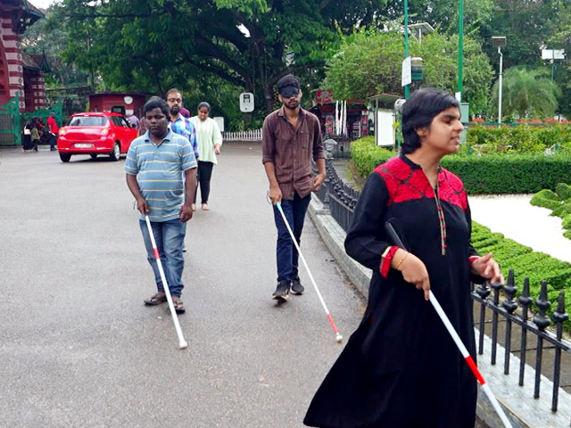 दिव्यांग लोगों के लिए सुलभता एक बाधा क्यों बनी हुई है?