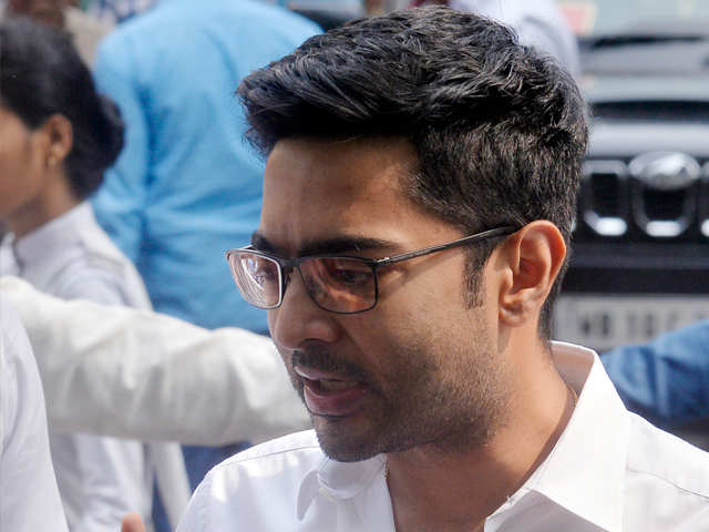 महुआ घूसकांड पर एथिक्स कमेटी की रिपोर्ट को लेकर अभिषेक बनर्जी ने उठाए सवाल