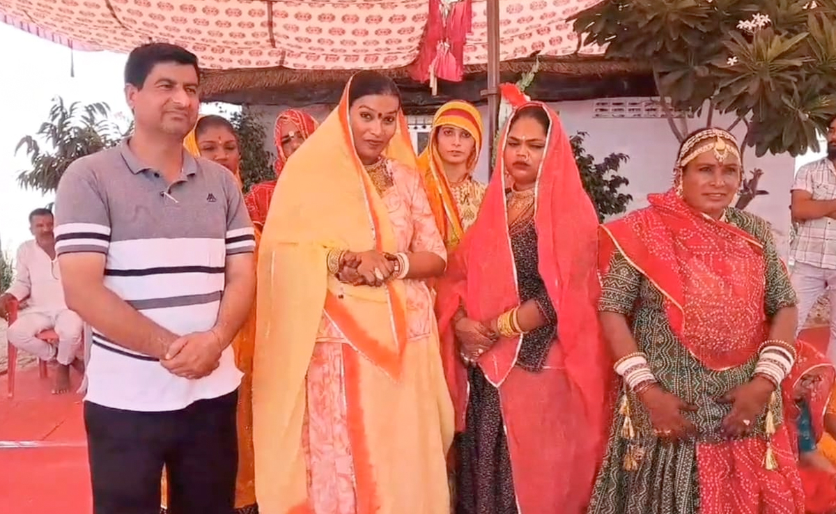 नकली किन्नरों से परेशान है किन्नर समाज ने जारी किया पहचान पत्र, बोले, 'भीख मांगने वाले नहीं होते हैं असली किन्नर' 