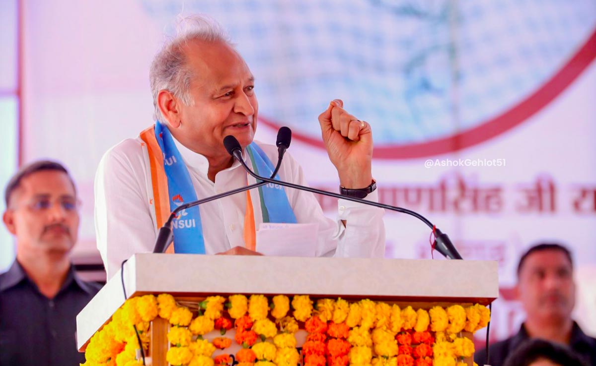 Rajasthan Election 2023: 'मैं वसुंधरा राजे को चुनौती देता हूं कि...' CM अशोक गहलोत के ट्वीट ने बढ़ाई हलचल