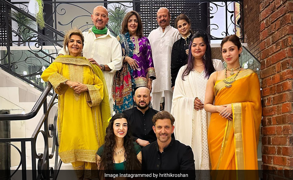 Diwali 2023: Inside Hrithik Roshan's Festive Famjam With Saba Azad By His Side