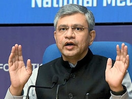 केंद्रीय मंत्रियों ने प्ले स्टोर शुल्क भुगतान मुद्दे पर गूगल, ऐप डेवलपर से की मुलाकात केंद्रीय मंत्रियों ने प्ले स्टोर शुल्क भुगतान मुद्दे पर गूगल, ऐप डेवलपर से की मुलाकात