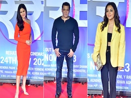 Salman Khan, Katrina Kaif And Gauri Khan Lead Celeb Role Call At <i>Farrey</i> Screening Salman Khan, Katrina Kaif And Gauri Khan Lead Celeb Role Call At <i>Farrey</i> Screening
