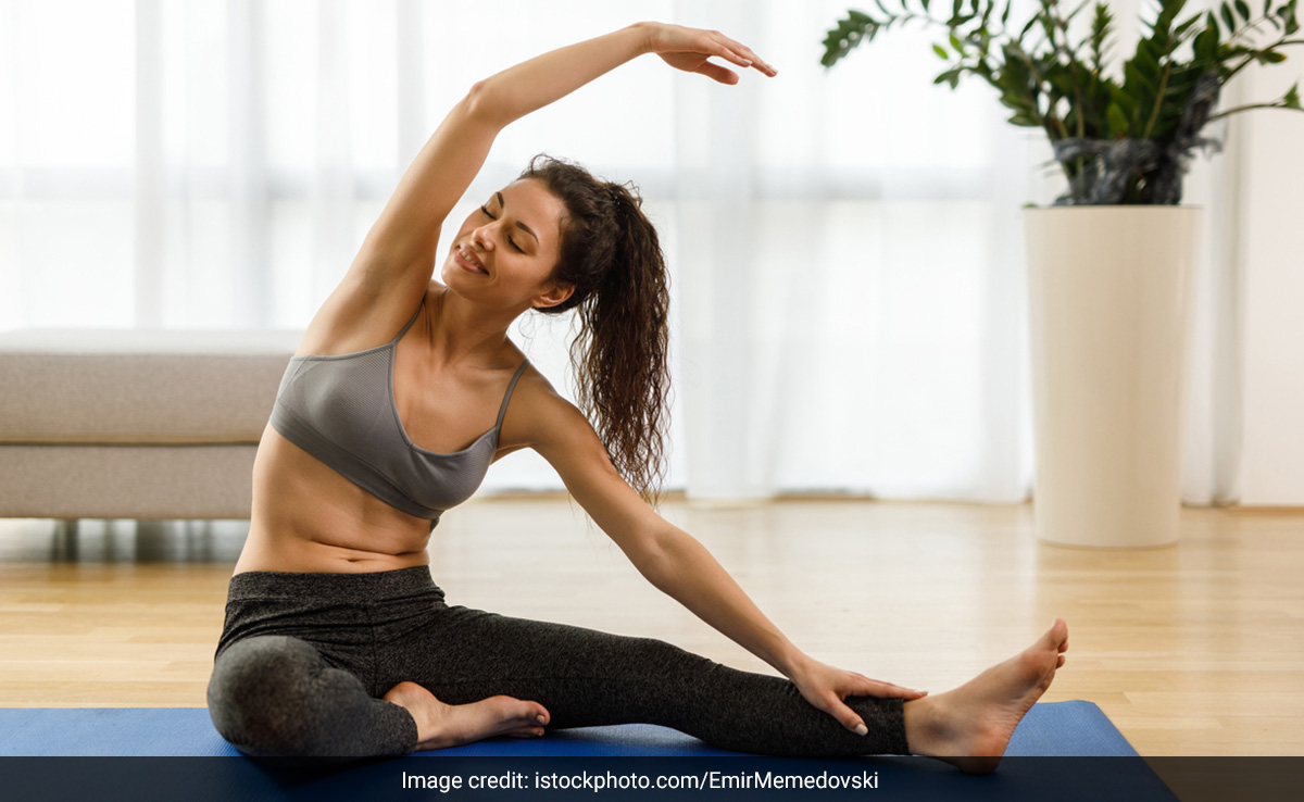 30 Day Fitness Challenge: 7 Yoga Poses To Lose Lower Belly Fat