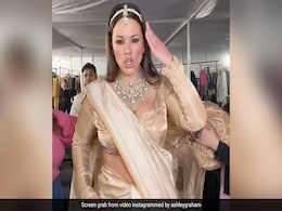 Supermodel Ashley Graham's Version Of "Just Looking Like A Wow." Ranveer Singh Made Her Do It Supermodel Ashley Graham's Version Of "Just Looking Like A Wow." Ranveer Singh Made Her Do It