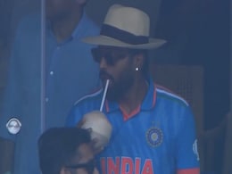 World Cup 2023: Hardik Pandya's Viral Coconut Water Photo Sparks Memes Fest World Cup 2023: Hardik Pandya's Viral Coconut Water Photo Sparks Memes Fest