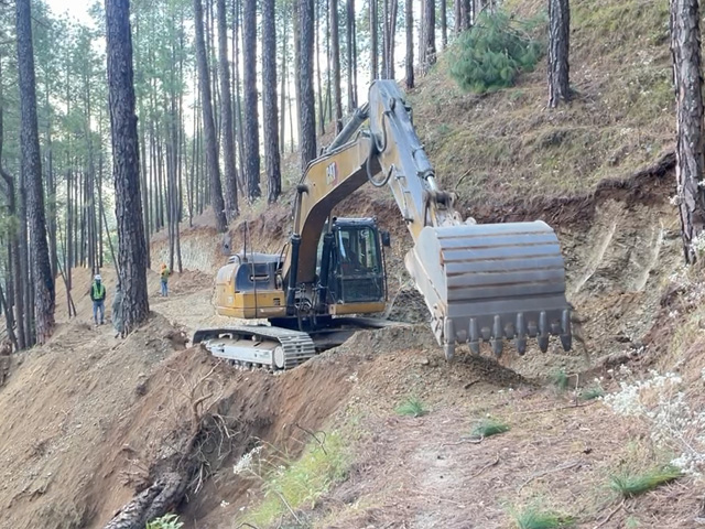 Nitin Gadkari Visits Uttarkashi Tunnel Collapse Site, Takes Stock Of Rescue Ops