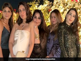 शाहरुख खान की बर्थडे पार्टी में पहुंची करीना-करिश्मा कपूर और अमृता अरोड़ा, सामने आई तस्वीरें शाहरुख खान की बर्थडे पार्टी में पहुंची करीना-करिश्मा कपूर और अमृता अरोड़ा, सामने आई तस्वीरें