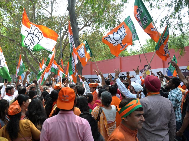 Urban Voters Back BJP, Congress Gets Tribals-Farmers Support In Madhya Pradesh
