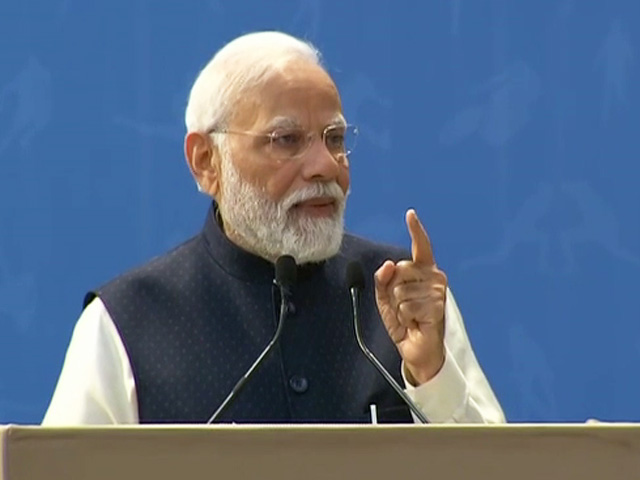 PM Modi Interacts With Asian Para Games Contingent