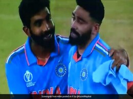 World Cup Final में मिली हार को बर्दाश्त नहीं कर पाए मोहम्मद सिराज, मैदान पर रोने लगे , Video World Cup Final में मिली हार को बर्दाश्त नहीं कर पाए मोहम्मद सिराज, मैदान पर रोने लगे , Video