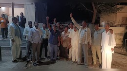 किसानों ने बिजली विभाग पर लगाया आरोप, बोले, 'यहां एमपी-एमएलए के कनेक्शन से ही होता है काम'