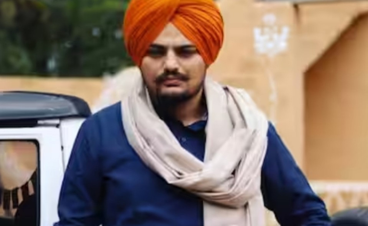 Bollywood News: Sidhu Moosewala की जिंदगी पर बनने जा रही फिल्म, हत्या से जुड़ी हर बात का होगा खुलासा