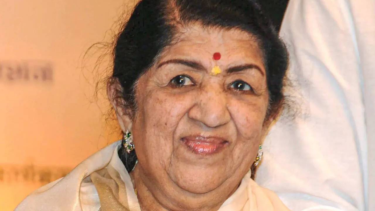 MP: Indore के इस Musuem में है Lata Mangeshkar के 7500 गानों के रिकार्ड