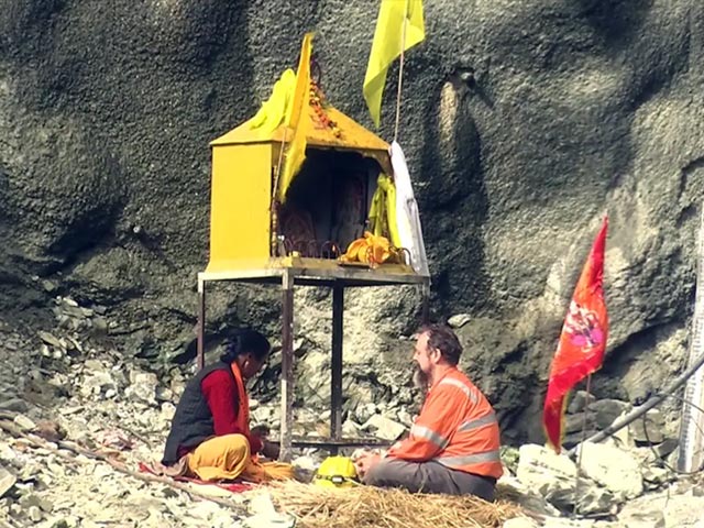 "Have To Say 'Thank You' At Temple": Expert Arnold Dix After Tunnel Rescue