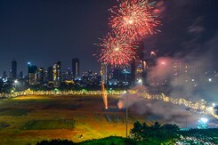 दीवाली पर दिल्ली में पटाखों पर बैन, प्रदूषण के चलते लगाई गई कई तरह की पाबंदियां दीवाली पर दिल्ली में पटाखों पर बैन, प्रदूषण के चलते लगाई गई कई तरह की पाबंदियां