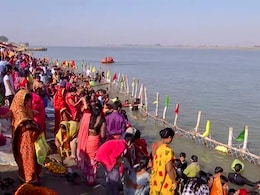 "Incredible Experience": German Visitor Participates In Chhath <i> Puja</i> In Patna