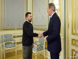Newly-Appointed UK Foreign Secretary David Cameron Vows "Military Support" To Ukraine Newly-Appointed UK Foreign Secretary David Cameron Vows "Military Support" To Ukraine