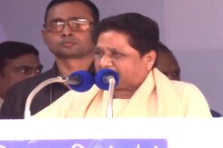 "BSP अमीर लोग नहीं पार्टी कार्यकर्ताओं की मदद से लड़ते हैं चुनाव...": मायावती "BSP अमीर लोग नहीं पार्टी कार्यकर्ताओं की मदद से लड़ते हैं चुनाव...": मायावती