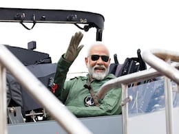 पीएम मोदी ने HAL का दौरा किया, LCA तेजस की उत्पादन सुविधाओं का निरीक्षण किया पीएम मोदी ने HAL का दौरा किया, LCA तेजस की उत्पादन सुविधाओं का निरीक्षण किया